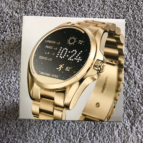 Michael Kors Accessories - 🎉NWT Michael Kors Access Bradshaw Smartwatch